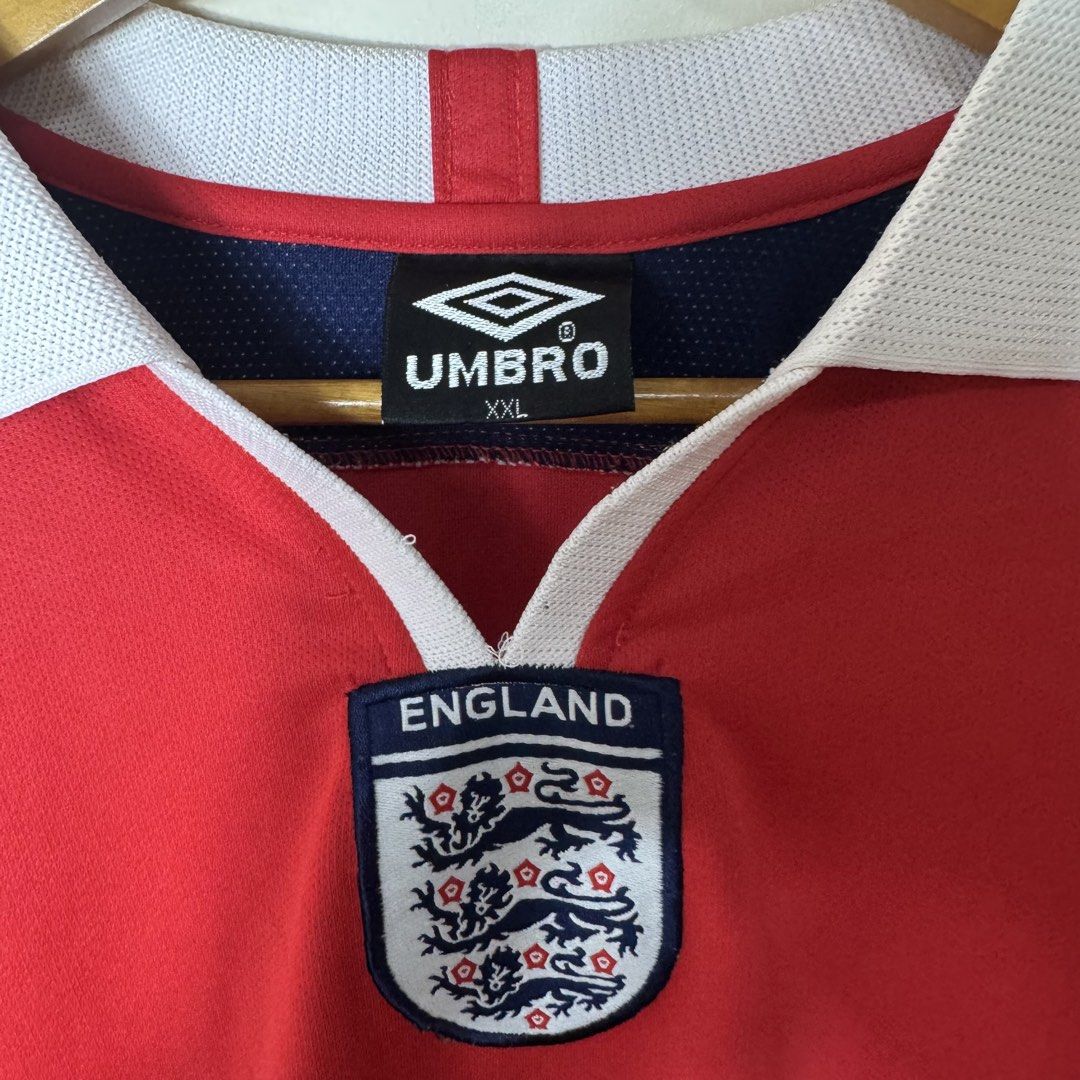 VTG Umbro England Longsleeve (Category: Coats, Jackets and Outerwear) located in Davao. Submitted by cmbs141022 (Listing ID 1461560621, Image 3). Description: VTG Umbro England Longsleeve Size XXL fits L Dimension: L 28" , W 22" Condition: 9/10 very good ₱600.