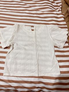 (Category: ) located in . Submitted by shopbychacha (Listing ID 1461392528, Image 1). Description: .