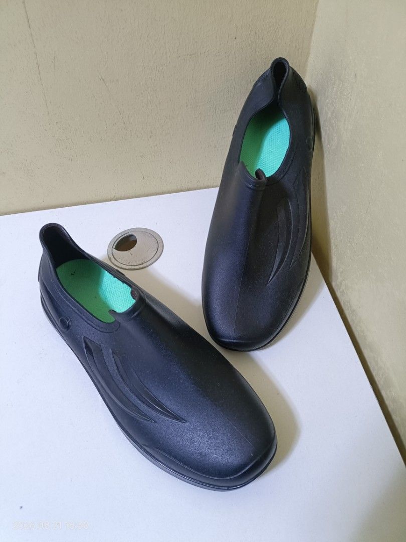 Women's Rain boots (Category: Boots) located in Baguio. Submitted by mariemaeb53657 (Listing ID 1461524263, Image 2). Description: 💐Bota 🌿Eur:39 |cm:25 insole 🍁Likenew.