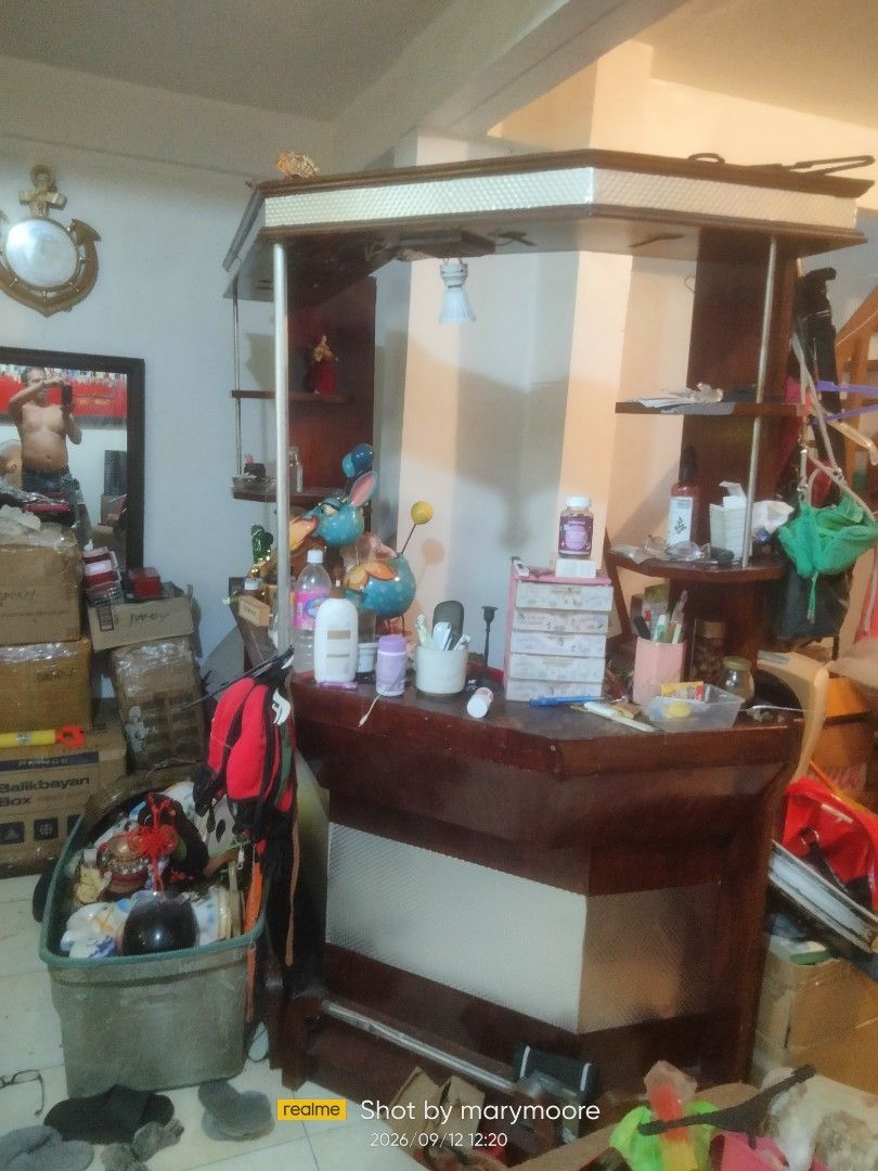 Wooden home bar counter (Category: Other Home Decor) located in Manila. Submitted by moranolito25893 (Listing ID 1461324744, Image 2). Description: minor issue lang.