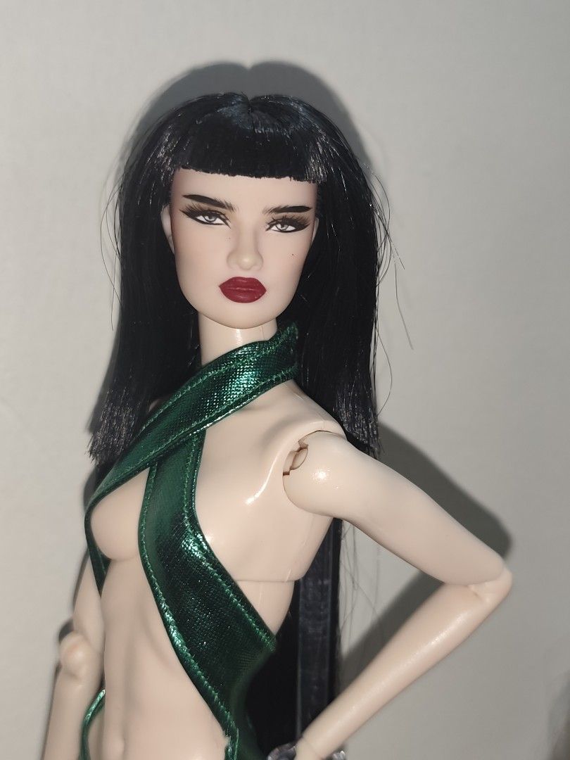 XIANXIAN DOLL (OOAK) (Category: Figurines & Statues) located in Manila. Submitted by dzeidzei05 (Listing ID 1461520187, Image 3). Description: OOAK xianxian doll (noode doll only) white skin tone tina mold repainted and rerooted by kalavogue.