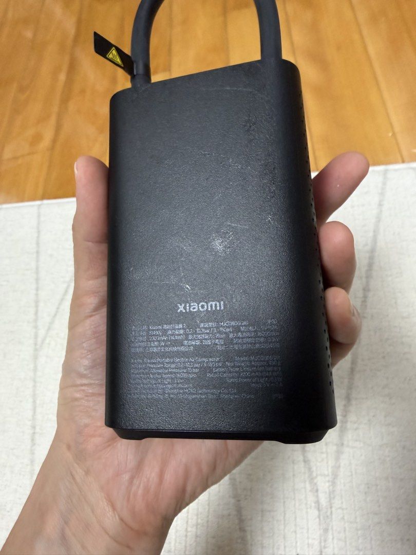 Xiaomi 電動打氣機 2 （分類：電池及充電器）位於 Hong Kong。 由 lovebuy999 提交（商品編號 1461510407，圖片 2）。簡介： 只用過兩次，運作正常，只有圖片中的電動打氣機，不包括其他配件。