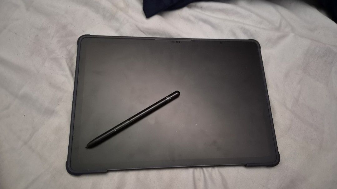 XP Pen Magic Drawing Pad (Android 12 version) (Category: Android) located in Bacoor. Submitted by valeriansymphony (Listing ID 1461416574, Image 2). Description: - XP Pen Magic Drawing Pad (Android 12 version) - 256GB Storage - Includes only pen, case, tablet, and box - Slightly negotiable - Can do meetup near any LRT - 1 station or MOA RFS: Change of mind.