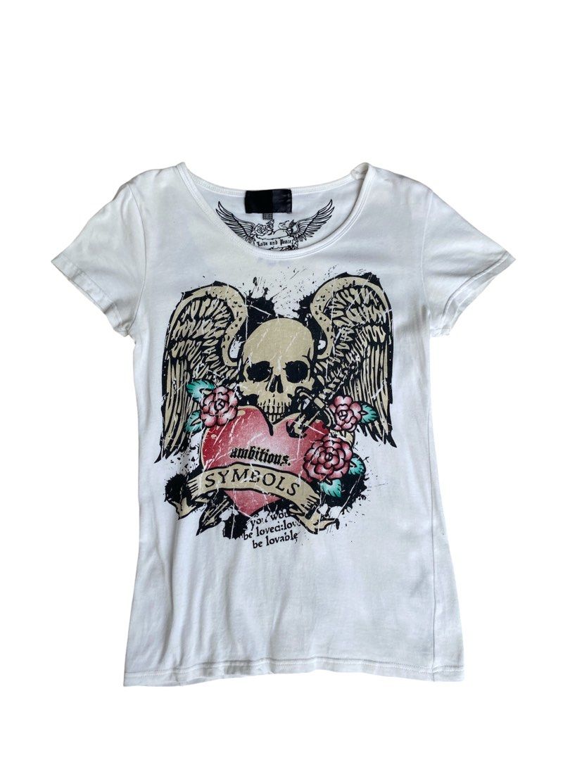 Y2k BIG SKULL MIRROR PRINT (Category: Activewear) located in Manila. Submitted by zzztine (Listing ID 1461430608, Image 1). Description: DM ME IF YOU ARE INTERESTED AND FOR MORE DETAILS‼️ Size large.