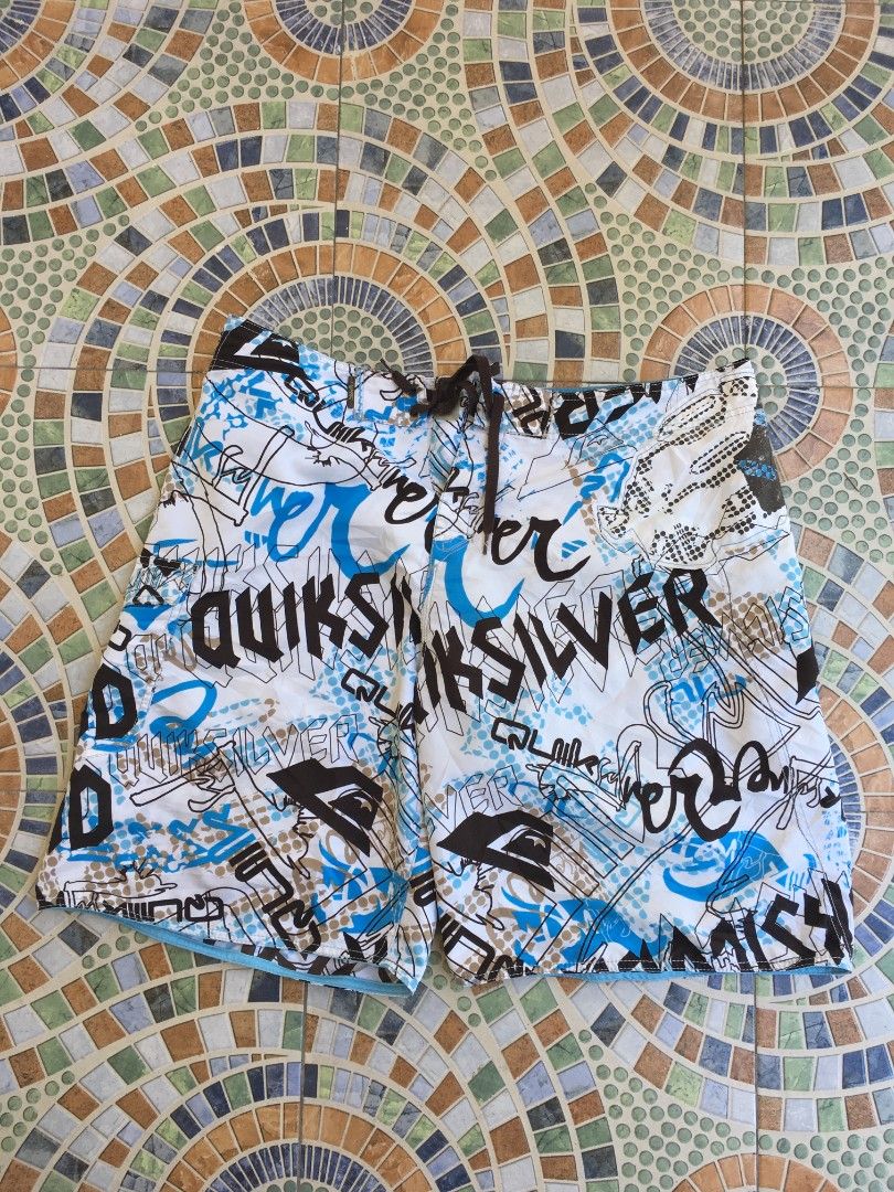 Y2k Quicksilver Board short (Category: Swim Trunks & Board Shorts) located in Cabuyao City. Submitted by roronhilira (Listing ID 1461526915, Image 2). Description: Y2k Quicksilver Board short Size 38 on tag Waistline 36-38 Length 22 Hem 14 Very good condition 650 plus ship DM 📥.