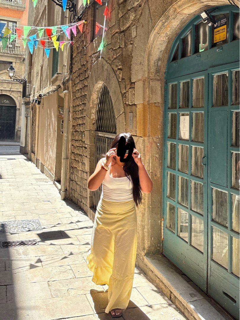 Yellow Maxi Skirt (Category: Skirts) located in Makati City. Submitted by anglcdns (Listing ID 1461536618, Image 2). Description: - Flowy yellow maxi skirt - Comfortable and breathable fabric - used once - 30-33 waistline.
