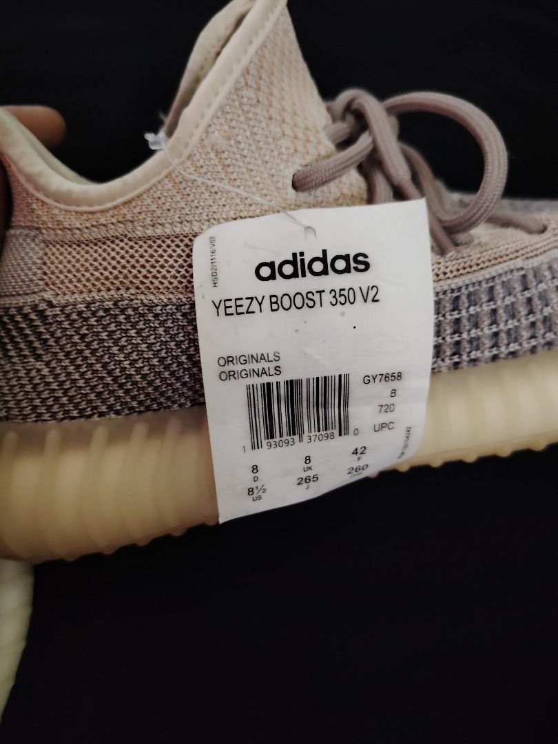 Yezzy ash pearl Bnew without box below srp (Category: Sneakers) located in Manila. Submitted by aaron.soweird (Listing ID 1461327547, Image 3). Description: .