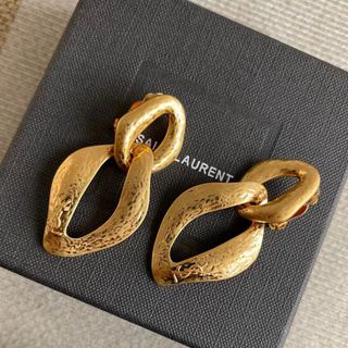 (Category: ) located in . Submitted by sellora_fashion (Listing ID 1461376908, Image 1). Description: .