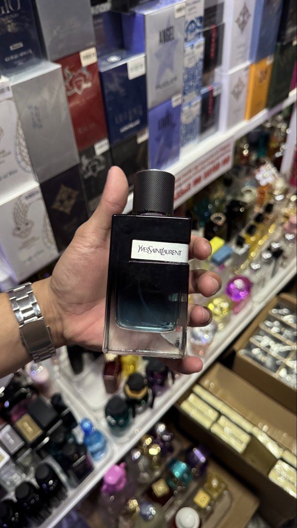 YSL Y EDP 100ml (Category: Fragrance & Deodorants) located in Manila. Submitted by r.nicole565 (Listing ID 1461358846, Image 2). Description: -U.S Tester Quality -Brand New with Box -Long Lasting Fragrance (We have Premium Quality Too).