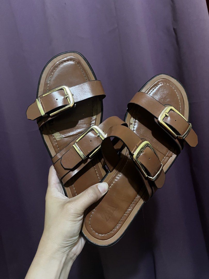 Zara Flats (Category: Flats & Sandals) located in Paranaque City. Submitted by maineshar19 (Listing ID 1461486203, Image 1). Description: .