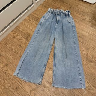 (Category: ) located in . Submitted by kndlljnnrx (Listing ID 1461391840, Image 1). Description: .
