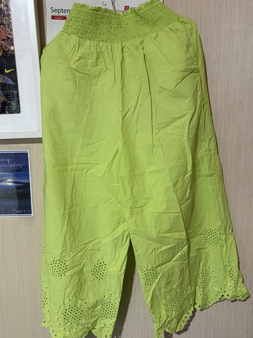 ZARA Lime Green Eyelet Cropped Pants (Category: Other Bottoms) located in Pasay City. Submitted by jandgsells (Listing ID 1461445713, Image 1). Description: - bought in store - used once only - Size S but can fit up to Large (very stretchy) - eyelet design DM for more details! .