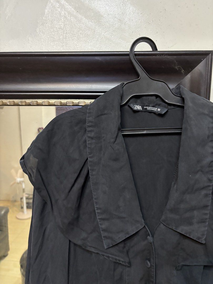 Zara Lyocell Blend Button Down Dress (Category: Dresses) located in Manila. Submitted by maurisio (Listing ID 1461392403, Image 3). Description: .