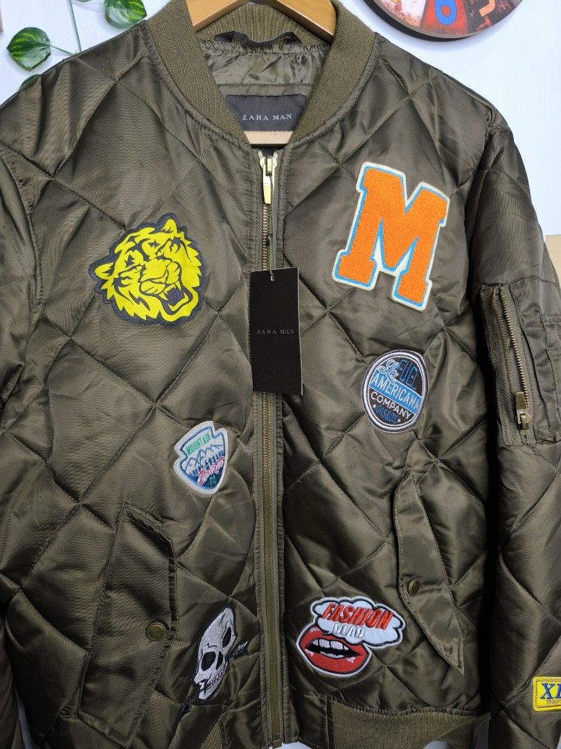 ZARA MAN BOMBER JACKET (Category: Coats, Jackets and Outerwear) located in Puerto Princesa. Submitted by thriftykoi (Listing ID 1461517616, Image 2). Description: .