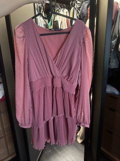 (Category: ) located in . Submitted by secondhandpicks (Listing ID 1461409425, Image 1). Description: .