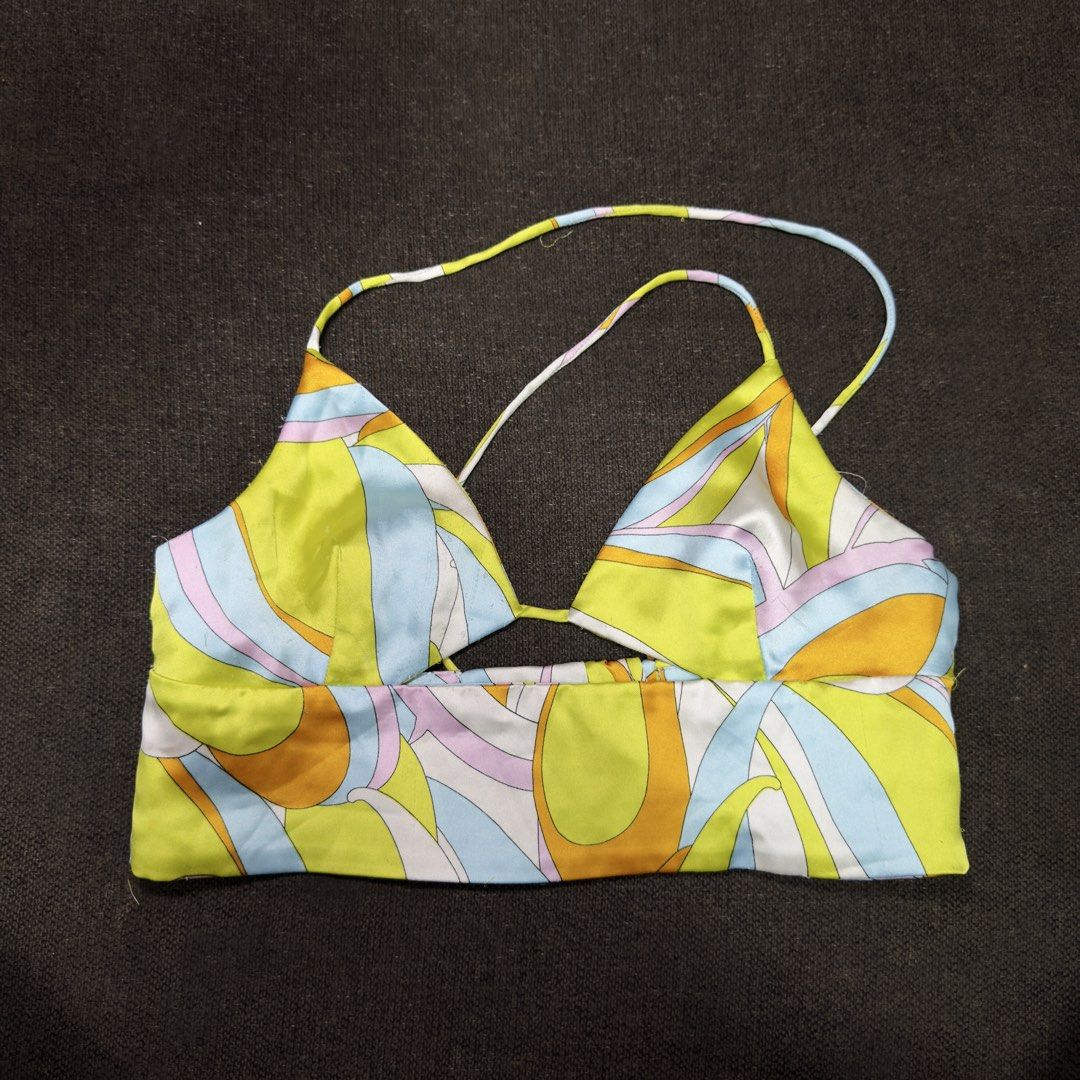 zara top (Category: Others Tops) located in Paranaque City. Submitted by phoebeways (Listing ID 1461520612, Image 2). Description: .