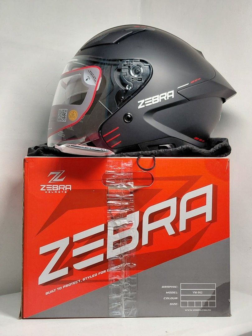 Zebra YM-915 Motorcycle Helmet with Integrated Sun Visor (Category: Helmets and other Riding Gears) located in Makati City. Submitted by michaelang05 (Listing ID 1461467242, Image 1). Description: - Zebra YM-902 Helmet - Matte Black Finish - Integrated Sun Visor - DOT FMVSS 218 Certified - Includes Original Box - Designed for Protection and Comfort - Ideal for all Riders.
