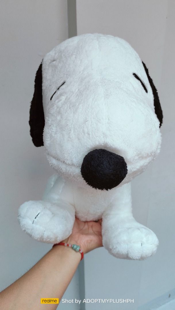 18" SEGA Peanuts, Snoopy Jumbo Plush (Category: Plushies & Soft Toys) located in Taguig. Submitted by adopt.my.plush.ph (Listing ID 1461600557, Image 2). Description: ‼️Last Price (LP) Posted. Fixed. Non-negotiable. Not subject to a bundle price. *as is, WYSIWYG ‼️Photos have been uploaded for your reference. Kindly make sure to review them ALL before sending your inquiries. 𝄃𝄃𝄂𝄂𝄀𝄁𝄃𝄂𝄂𝄃.