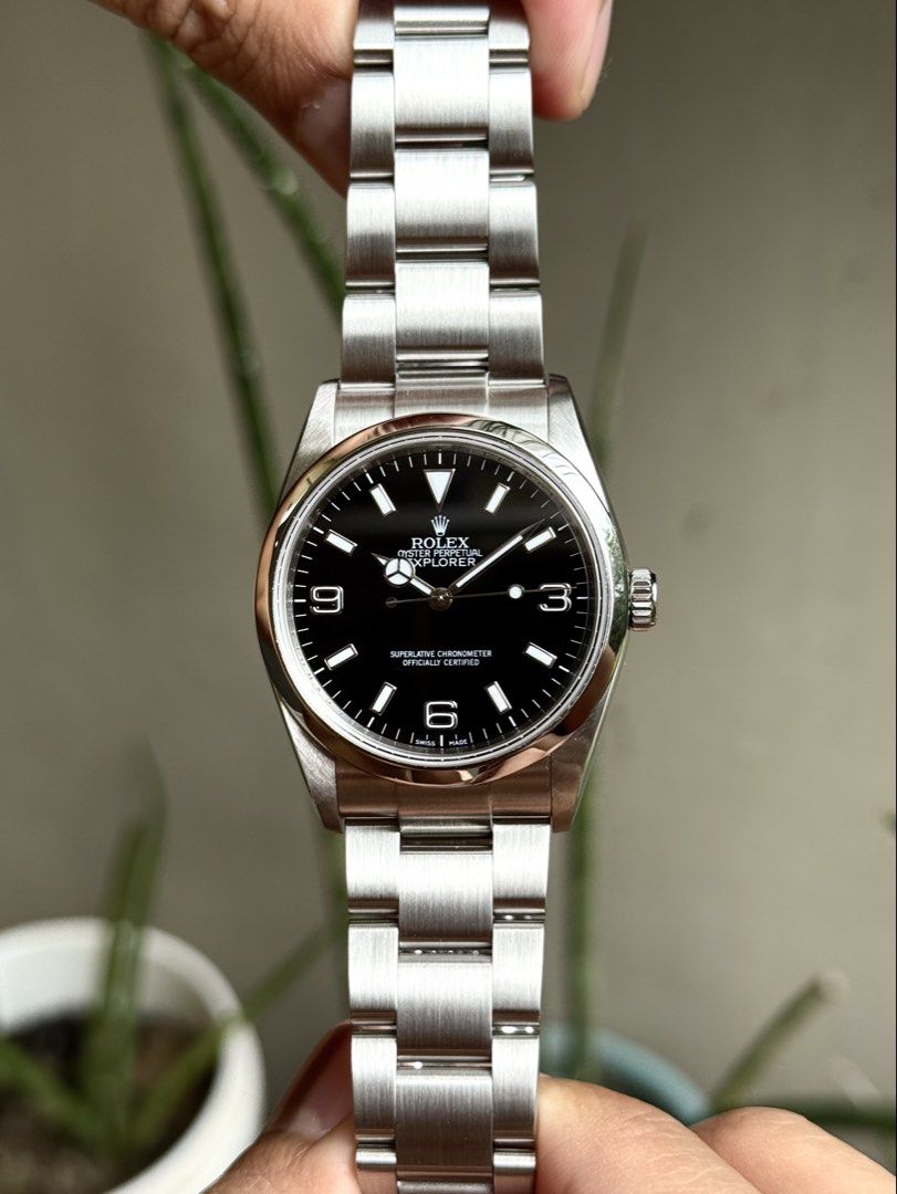 2007 Rolex Explorer 1 36mm (Rehaut) (Category: Luxury Watches) located in Marikina City. Submitted by thewatchdon.ph (Listing ID 1461676930, Image 3). Description: LOWEST with engraved REHAUT 😉 Rolex Explorer 1 36mm (Rehaut) 355k only‼️ - ref. 114270 - 2007 yr (Z serial) - 36mm diameter - long 12 links - cal. 3130 - w/ inner box, booklet, red tag, card holder, & free authentication paper (lost card) 9.5/10 condition‼️ w/ excellent timegrapher re