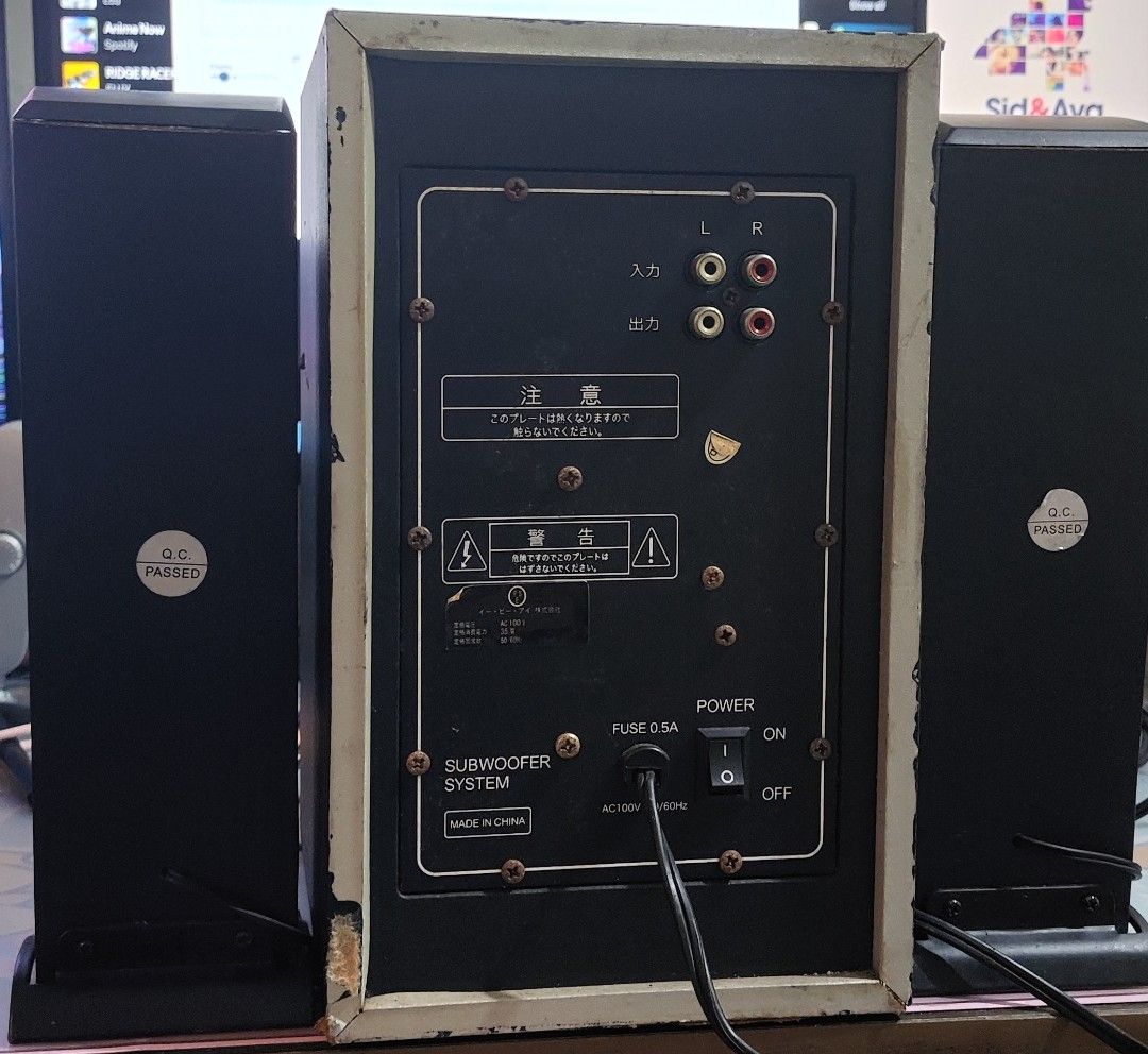 2.1 Multimedia Speakers, with Active Subwoofer (Category: Soundbars, Speakers & Amplifiers) located in Imus. Submitted by hibikiya (Listing ID 1461586960, Image 3). Description: Napinturahan head unit. Computer Speakers, no need for an amplifier. 110 volts 35 watts 110 volts.
