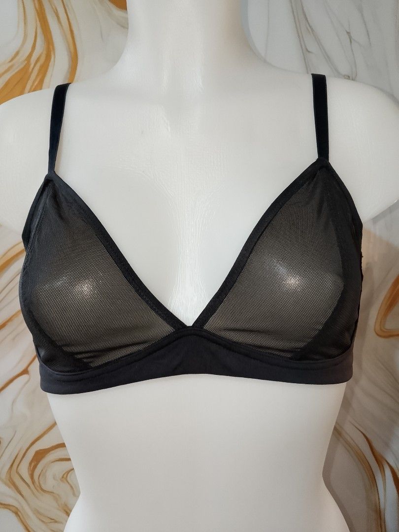 34-36 b/c Black Mesh Triangle Bralette not padded nonwire (Category: Undergarments & Loungewear) located in Manila. Submitted by truecrystal-1407 (Listing ID 1461656913, Image 1). Description: - Sheer black mesh bralette - Triangle cups - Soft band for comfort - Adjustable straps - Hook-and-eye back closure - Versatile for everyday wear or layering.