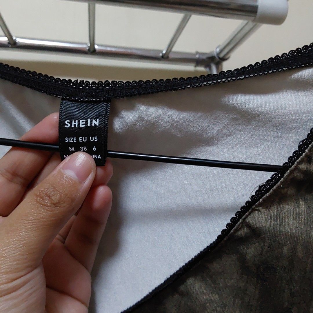 [3 piece bundle] ❗️SHEIN longsleeve tops (Category: Longsleeves) located in Magarao. Submitted by cinabonthrifts (Listing ID 1461737386, Image 3). Description: I bought these tops years ago but I never wore them outside (only for trying on) Size: Medium (for all three based on tags) MOP: Gcash MOD: Jnt Dm for further inquires!!.