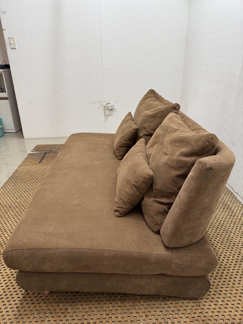 3 seater sofa (Category: Sofas) located in Quezon City. Submitted by matetdevis13 (Listing ID 1461795483, Image 3). Description: Modern Deep-Seated 3-Seater Fabric Sofa Price: 10,500 L65 x W36 x H31/15 In good condition Code MJS45-MJ457.