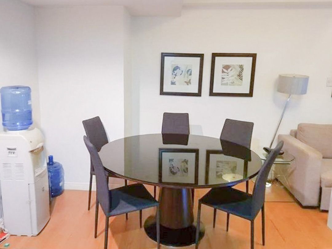 🔆 2BR Unit For Rent - One Rockwell (Category: Apartments & Condos) located in Makati City. Submitted by vsg.realestate (Listing ID 1461797033, Image 3). Description: 🔆 2BR Unit For Rent - One Rockwell 📌Property Details West Tower 9th Floor 2BR 2TB 93 sqm 1 Parking Slot 📌Features Loft Unit With Balcony in Master’s Bedroom Nearby Places: Joya Lofts and Towers, Proscenium, Edades Tower, Hidalgo Place, Manansala Tower, 8 Rockwell 🏷 Asking Price: