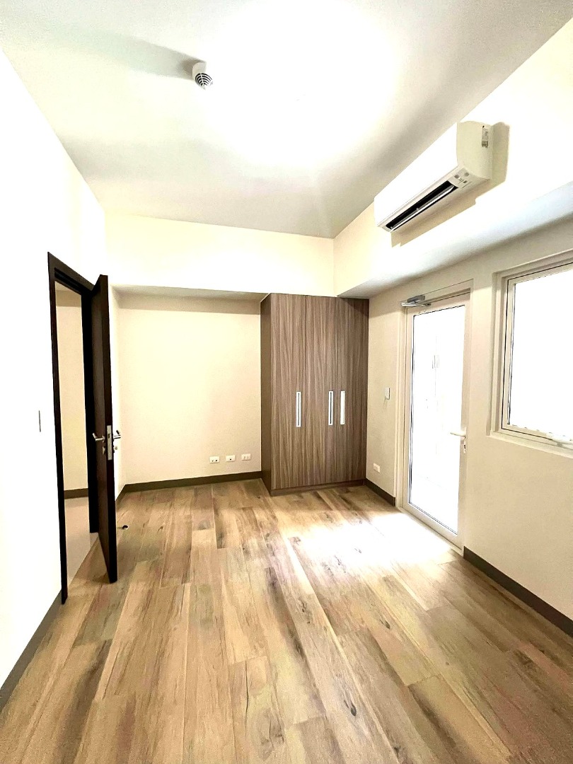 (Category: ) located in . Submitted by louie.catandijan (Listing ID 1461652034, Image 1). Description: .
