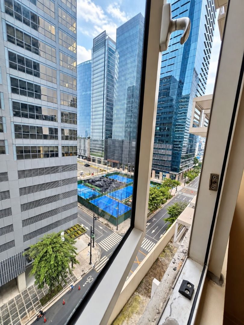 🏙️ FOR RENT – 3BR | AVIDA TURF, BGC (Category: Apartments & Condos) located in Taguig. Submitted by louie.catandijan (Listing ID 1461586690, Image 3). Description: 🏙️ FOR RENT – 3BR | AVIDA TURF, BGC ✨ Make this spacious 3-bedroom bare unit your own and enjoy convenient living in the heart of BGC! 🛏️ 3 Bedrooms 🚿 1 Bathroom 📐 56 sqm 🏠 Bare Unit 💰 ₱40,000/month 📍 Prime BGC Location ✔️ Near offices, malls, restaurants & cafés ✔️ Convenient 