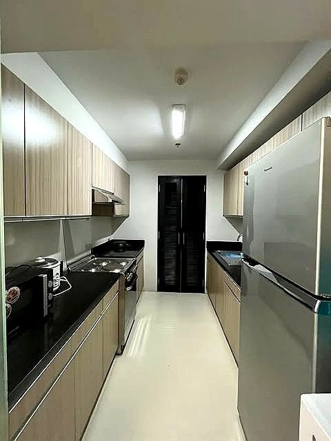 🏙️ FOR RENT – SPACIOUS 2BR | TWO MARIDIEN, BGC (Category: Apartments & Condos) located in Taguig. Submitted by louie.catandijan (Listing ID 1461654492, Image 2). Description: FOR RENT – SPACIOUS 2BR | TWO MARIDIEN, BGC ✨ Premium BGC living in this 97 sqm fully furnished 2-bedroom unit with parking—spacious, stylish, and move-in ready! 🛏️ 2 Bedrooms 📐 97 sqm 🛋️ Fully Furnished 🚗 With Parking 💰 ₱120,000/month 📍 Prime BGC Location ✔️ Near Bon