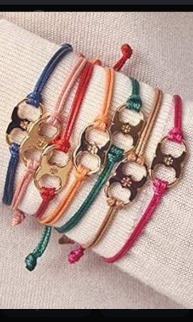 ✨ Tory Burch embrace ambition bracelet (Category: Bracelets) located in Santa Rosa. Submitted by leShoppe (Listing ID 1461652340, Image 2). Description: .
