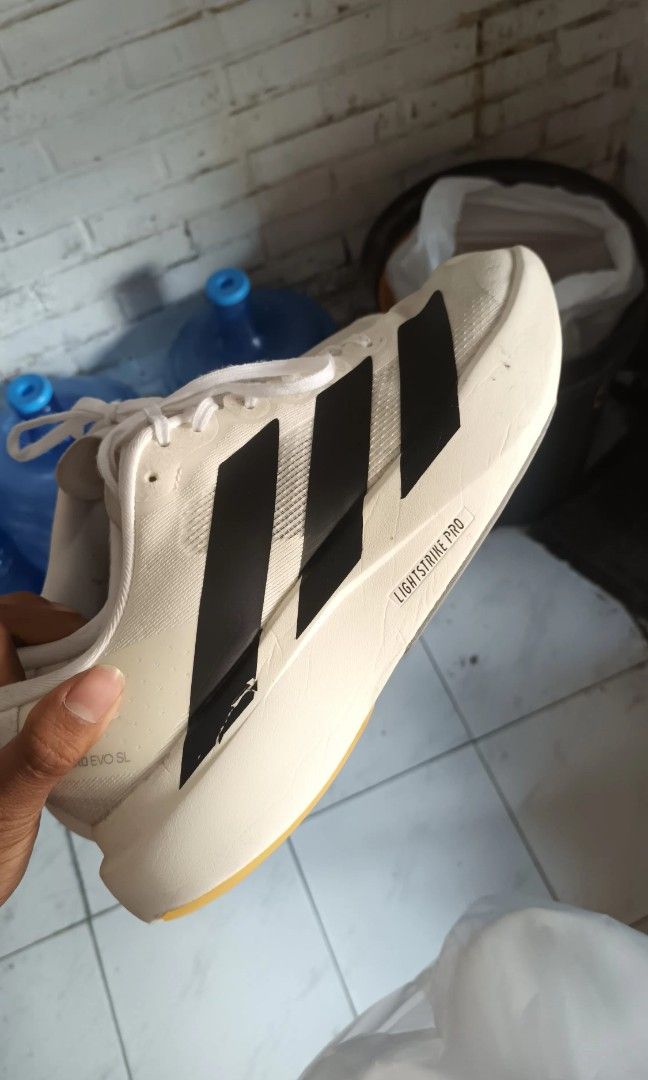ADI ZERO (Category: Shoe inserts & accessories) located in Caloocan City. Submitted by paulchristian_rewear.05 (Listing ID 1461763031, Image 1). Description: check the photos for details.