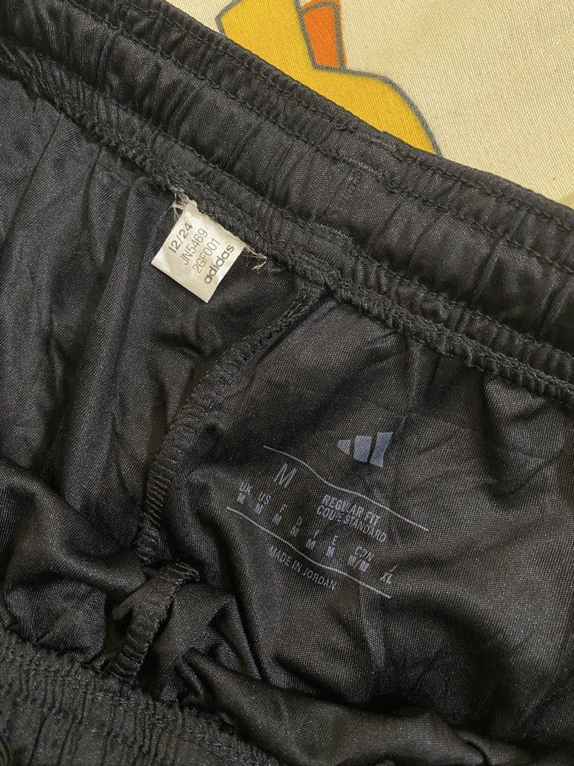 Adidas (Category: Shorts) located in Cebu City. Submitted by cjakosalem02 (Listing ID 1461779651, Image 3). Description: .