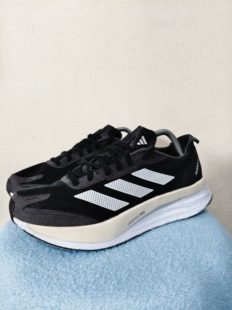 Adidas adizero (Category: Sneakers) located in Mandaue City. Submitted by prekfinds (Listing ID 1461721900, Image 1). Description: Adizero Boston 11 Excellentcondition Size:10Us, 44Eu Solid at ang gaan sa paa Ganda pa nang outsole No major flaws.