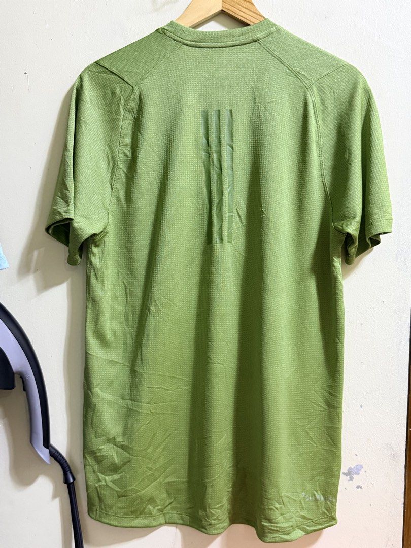 Adidas Freelift T-shirt Green (Category: Tshirts & Polo Shirts ) located in Paete. Submitted by skydruemadison (Listing ID 1461724875, Image 3). Description: - Adidas Freelift T-shirt - Color: Green - Size: 10 (UK) - Versatile: Great for sports or casual wear - Origin: Made in Cambodia - Please check photos for detailed condition..