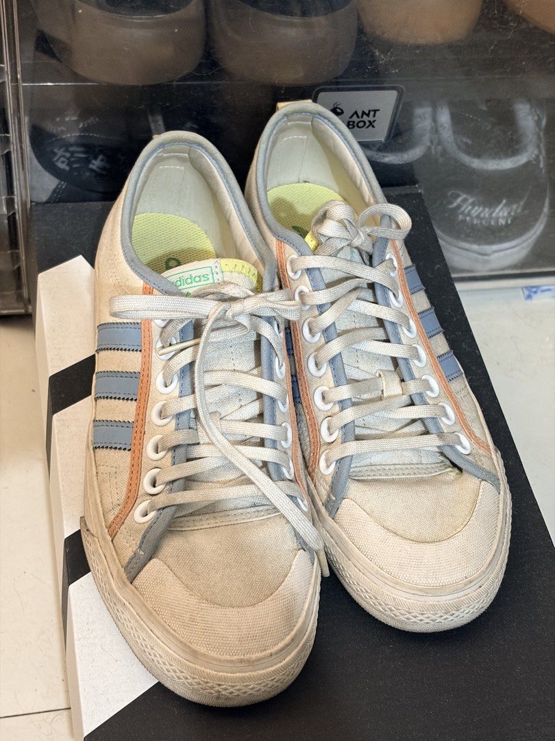 Adidas Nizza Platform (Category: Sneakers) located in Manila. Submitted by finderskeepersmnl_092026 (Listing ID 1461742493, Image 2). Description: .