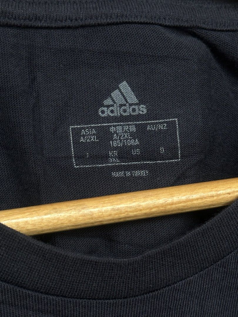Adidas Round Neck Pocket Tee (Category: Tshirts & Polo Shirts ) located in Ozamiz City. Submitted by quick_done_deals (Listing ID 1461723082, Image 3). Description: 🛒 ** Adidas Round Neck Pocket Tee** 💙 💯 Excellent Condition 📐 Dimes: L31xW26 XL 🔍 Issue: None 🎨 Color Rate: 9.5 / 10.