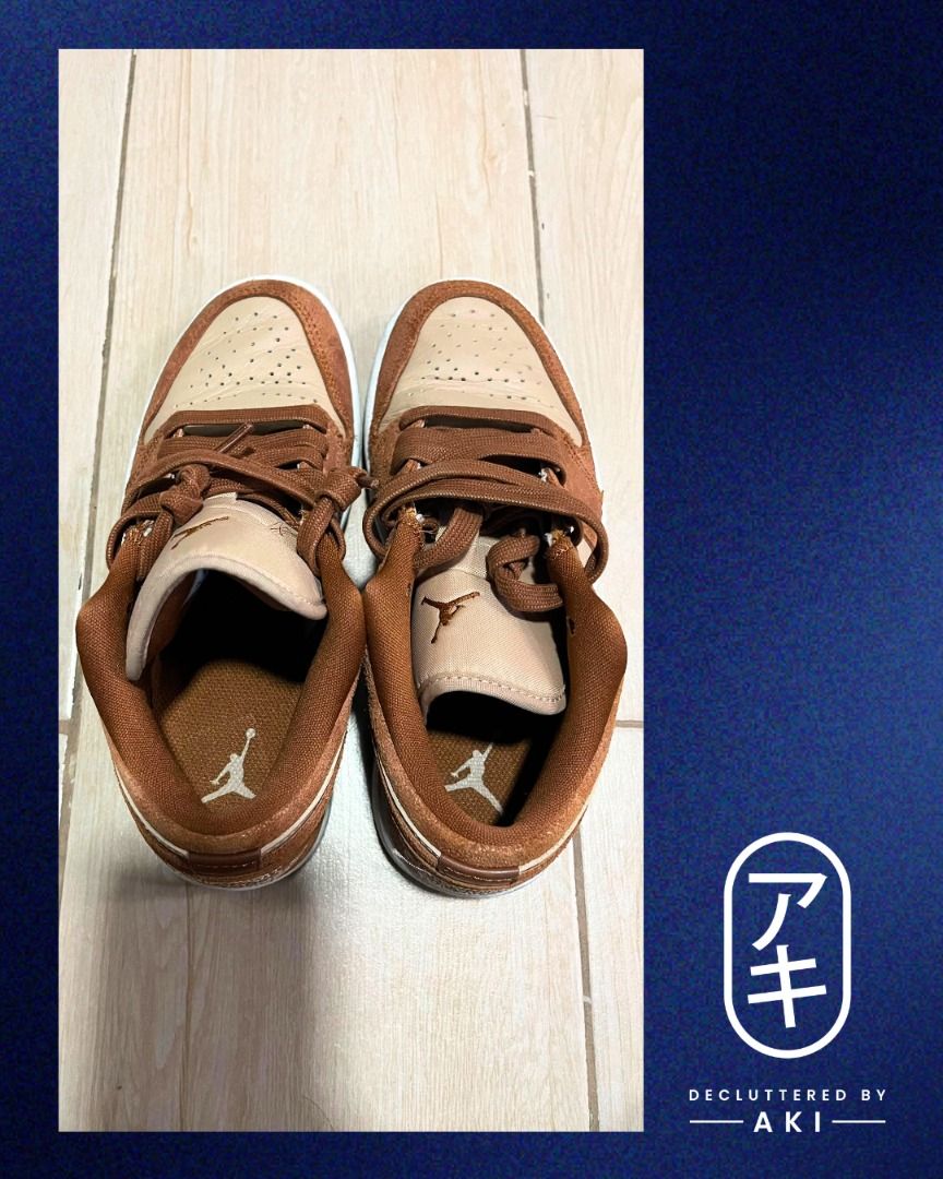 Air Jordan 1 Low SE "Cacao Wow" (Category: Sneakers) located in Pasig City. Submitted by akinilloyatco (Listing ID 1461589491, Image 3). Description: - Air Jordan 1 Low SE - Colorway: Cacao Wow - Materials: Premium suede and leather upper - Features: Iconic Jordan Wings logo embroidered on the heel - Style: Classic low-top silhouette, a must-have for any sneakerhead's collection. - Condition: Brand new/gently used (adjust as needed) - Inquiries: 
