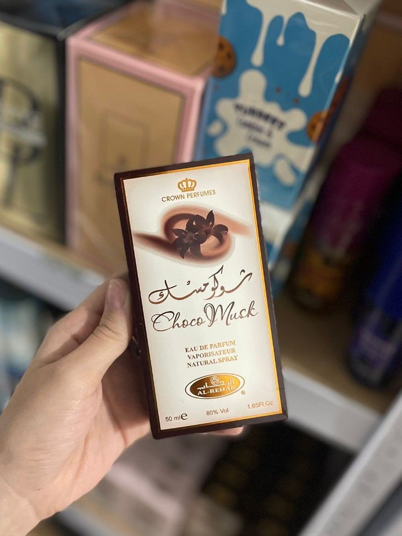 Al Rehab Choco Musk 50ml (Category: Fragrance & Deodorants) located in Rodriguez. Submitted by pasabuymokaykwe_dubai (Listing ID 1461761126, Image 1). Description: ✅️Brand New ✅️From Dubai ✅️Original Choco Musk Eau de Parfum by ALREHAB PERFUMES is a Aromatic fragrance for women and men. Choco Musk Eau de Parfum was launched in 2023. The fragrance features Vanilla, Chocolate, Musk, Spices, Amber, Cinnamon, Sandal, Oriental Woodsy notes and Rose..