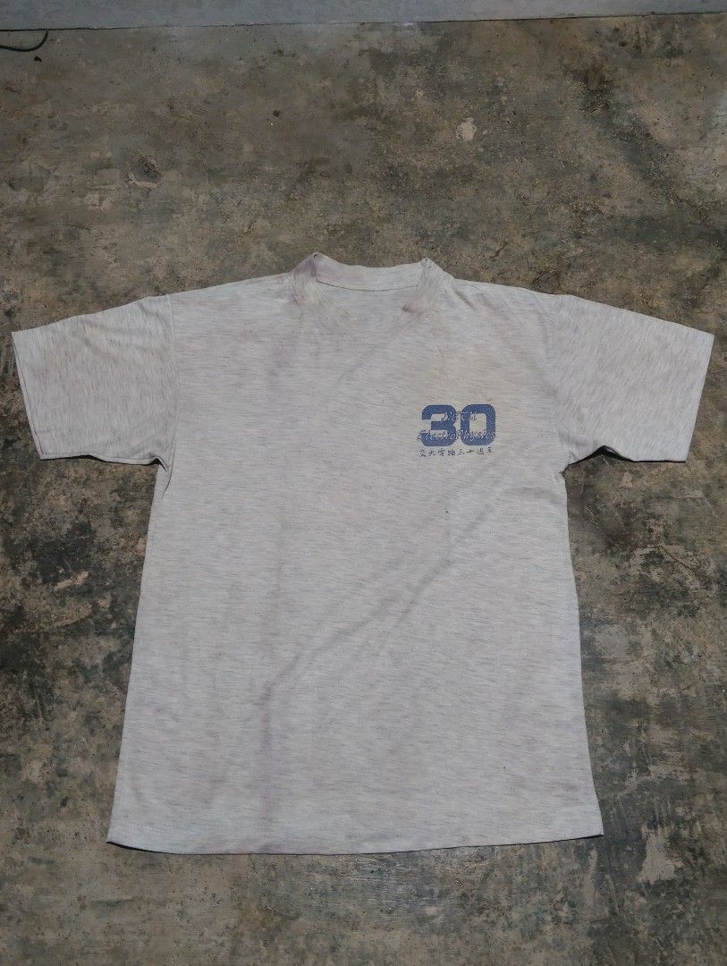 Albert Einstein (Category: Formal Shirts) located in Ajuy. Submitted by aljohndalumpines88 (Listing ID 1461655000, Image 1). Description: pinhole single stitch 98or 89 cut tag.