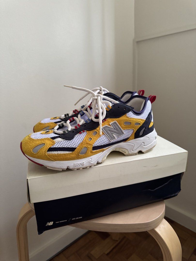 ALD New Balance 827 (Category: Sneakers) located in Quezon City. Submitted by raremountain.19d94e (Listing ID 1461792843, Image 1). Description: With box & extra laces. No sole seps. Add shipping fee. .