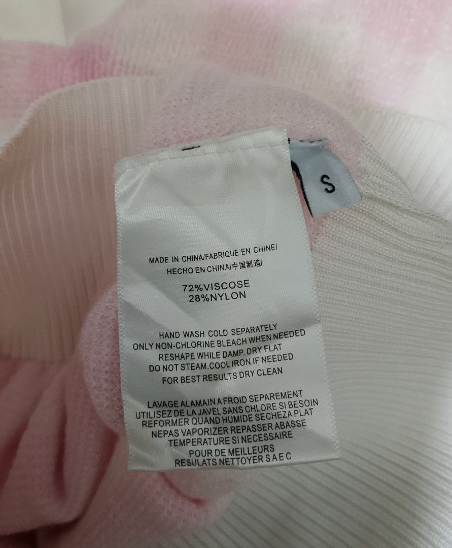 Alexander Wang.T Pink Gingham Terry Polo Crop Top (Category: Shirts) located in Manila. Submitted by gowicollection28 (Listing ID 1461664437, Image 3). Description: Width: 15.5 (stretchable) Length: 19.
