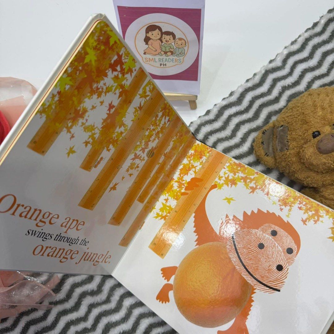 Alphaprints Colours (Category: Children's Books) located in Taguig. Submitted by smlreadersph (Listing ID 1461738183, Image 3). Description: 💗 𝐀𝐥𝐩𝐡𝐚𝐩𝐫𝐢𝐧𝐭𝐬 𝐄𝐝𝐮𝐜𝐚𝐭𝐢𝐨𝐧𝐚𝐥 𝐁𝐮𝐧𝐝𝐥𝐞 🐾🔤 Hardcover Boardbooks 📖 Condition: Preloved hardcover boardbooks; sturdy and perfect for little hands with few usual signs of use. 👧👦 Age Recommended: 1–4 years 📘 About the Books: Make early learning extra fun with Alphaprints! ✨ Using cle