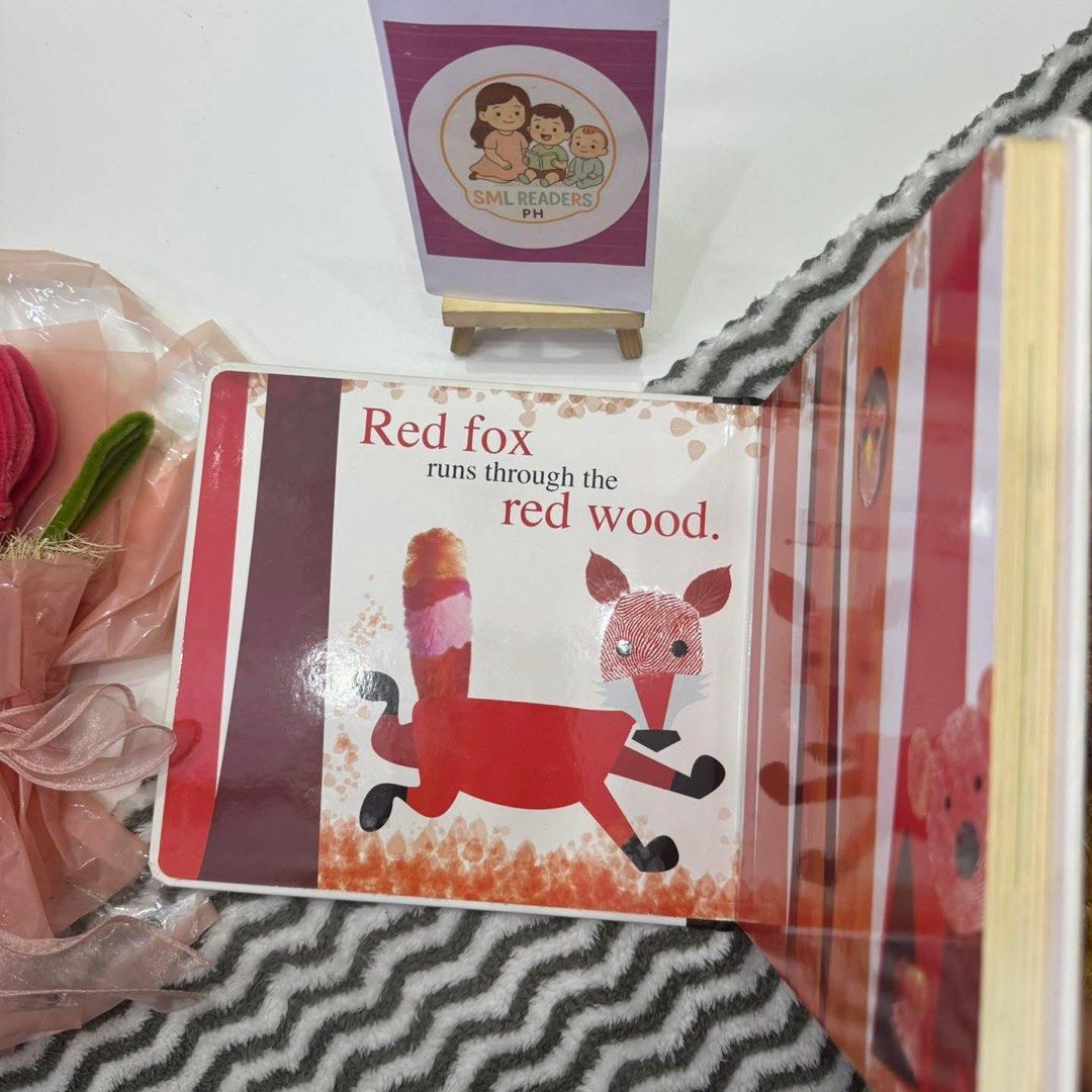 Alphaprints Colours (Category: Children's Books) located in Taguig. Submitted by smlreadersph (Listing ID 1461738183, Image 2). Description: 💗 𝐀𝐥𝐩𝐡𝐚𝐩𝐫𝐢𝐧𝐭𝐬 𝐄𝐝𝐮𝐜𝐚𝐭𝐢𝐨𝐧𝐚𝐥 𝐁𝐮𝐧𝐝𝐥𝐞 🐾🔤 Hardcover Boardbooks 📖 Condition: Preloved hardcover boardbooks; sturdy and perfect for little hands with few usual signs of use. 👧👦 Age Recommended: 1–4 years 📘 About the Books: Make early learning extra fun with Alphaprints! ✨ Using cle