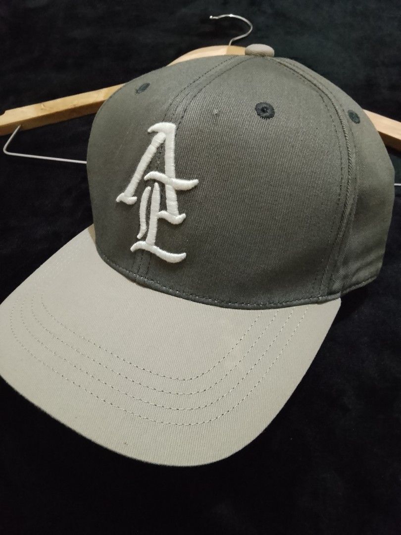 AMERICAN EAGLE (Category: Caps & Hats) located in Batangas. Submitted by 68.thrifts (Listing ID 1461707531, Image 1). Description: .