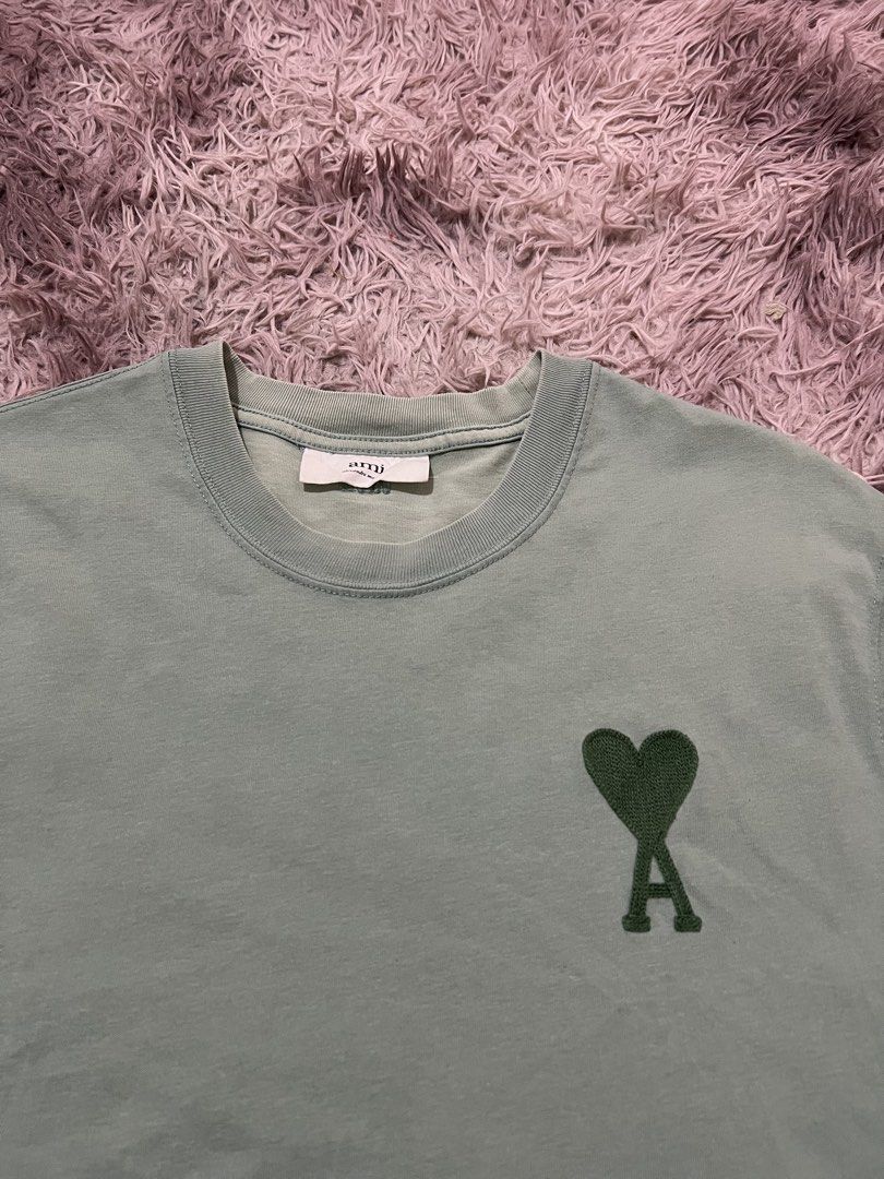 Ami (Category: Formal Shirts) located in Urdaneta. Submitted by jayceegarageco. (Listing ID 1461689100, Image 3). Description: AMI Good condition 8/10 Sign of use Dimension Length 28.6 Width 21.