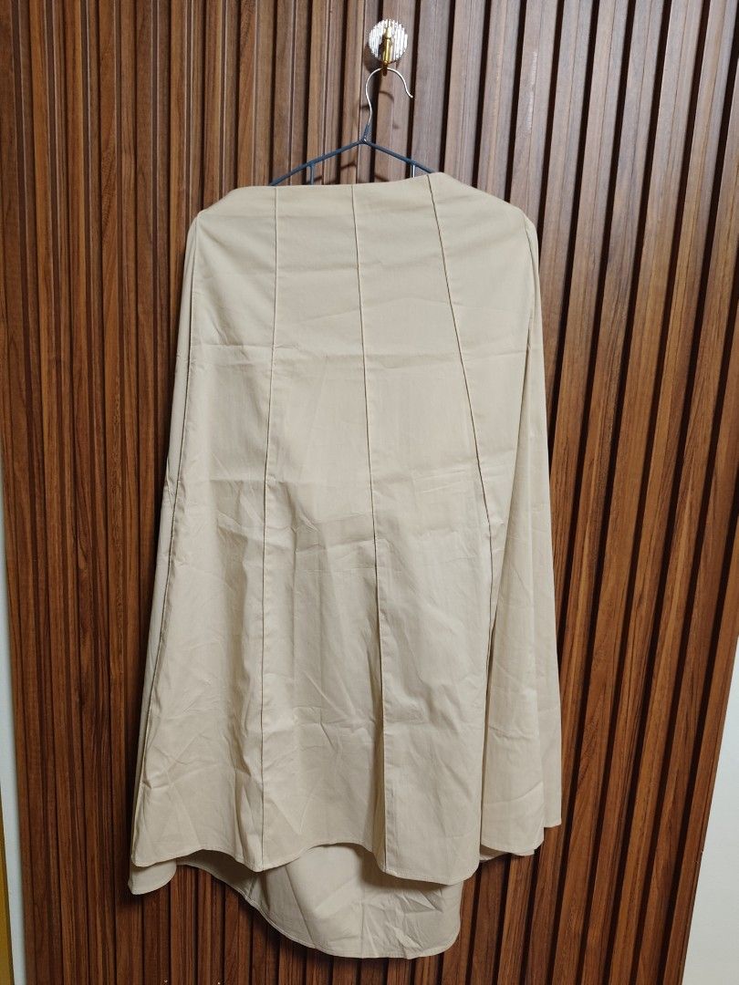 Anne klein paneled A-line skirt (Category: Skirts) located in General Mariano Alvarez. Submitted by plussize_republic (Listing ID 1461767882, Image 1). Description: brand new without hangtag wrinkled due to storage best fit to 3x - 4x.