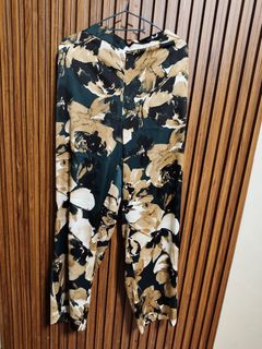 (Category: ) located in . Submitted by plussize_republic (Listing ID 1461765323, Image 1). Description: .