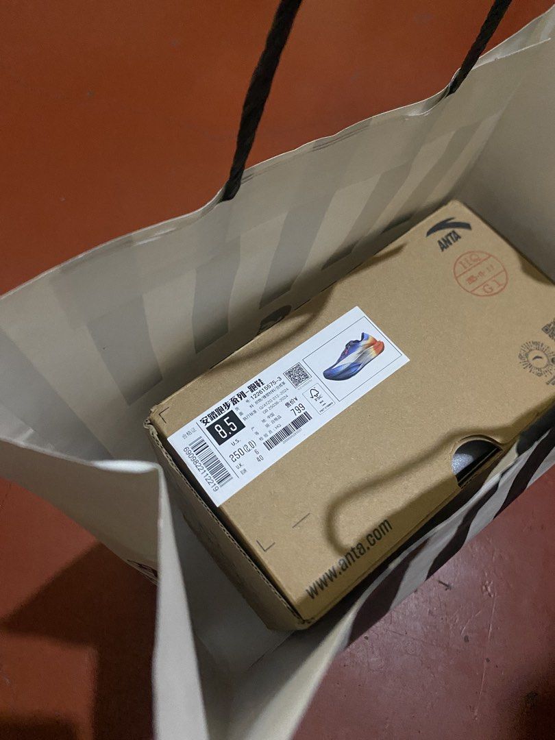 Anta C2O2 7 (Category: Sneakers) located in Manila. Submitted by ____dkvn (Listing ID 1461637860, Image 2). Description: FOR SALE! FOR SALE! FOR SALE! Anta C2O2 7 Size 8.5us W / 7us M / 25cm 4x lang nagamit No issue with box 📍Malate Manila!.